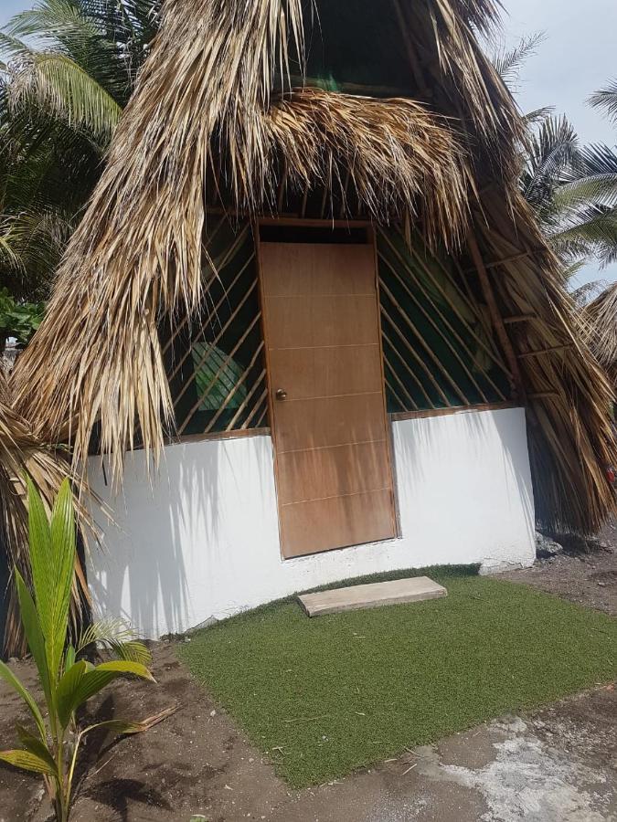 Mi Casa En La Playa Bed & Breakfast Escuintla ภายนอก รูปภาพ